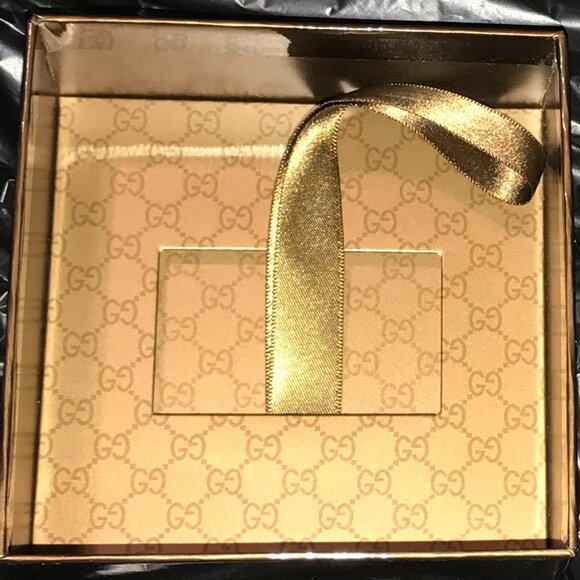 Gucci Gift Box with Gucci Logo Storage / Jewelry Pouch - 4.5 x 4.5 inch - Picture 12 of 15
